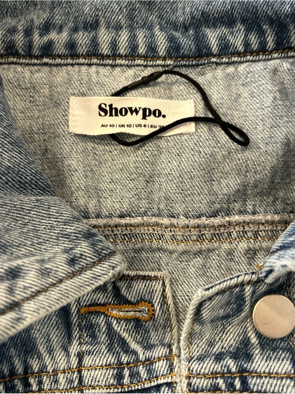 Showpo. classic light